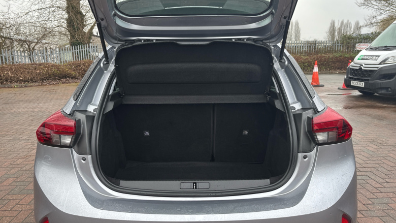 Vauxhall Corsa 1.2 SE 5dr Petrol Hatchback